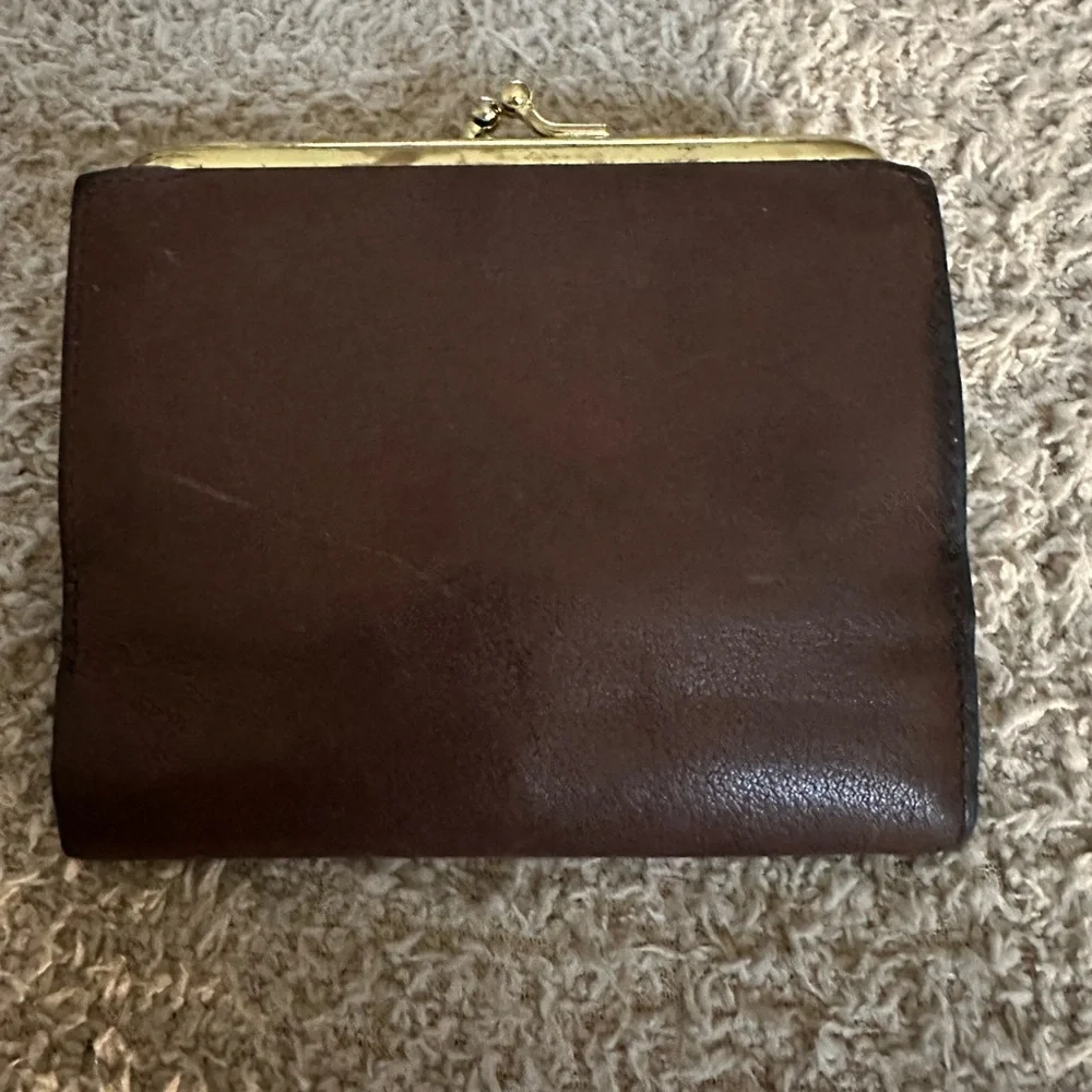 Vintage Buxton Brown Leather  Wallet full grain cowhide exterior - Picture 3 of 14